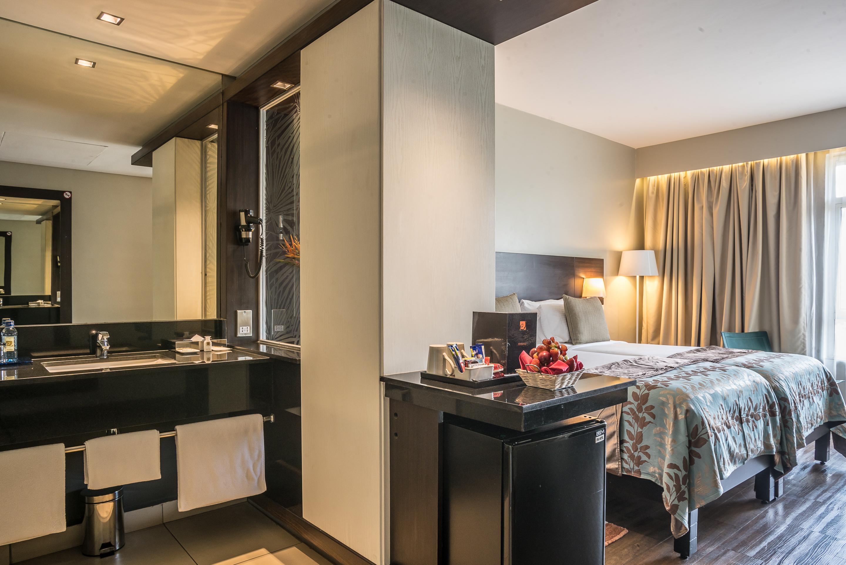 Eka Hotel Nairobi Exteriör bild