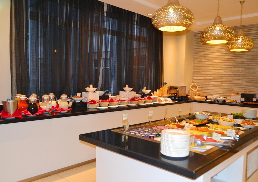Eka Hotel Nairobi Exteriör bild